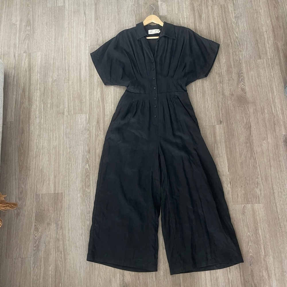 Anthropologie Exquise Black Tobie Jumpsuit | Minimalist | size medium - Picture 8 of 8